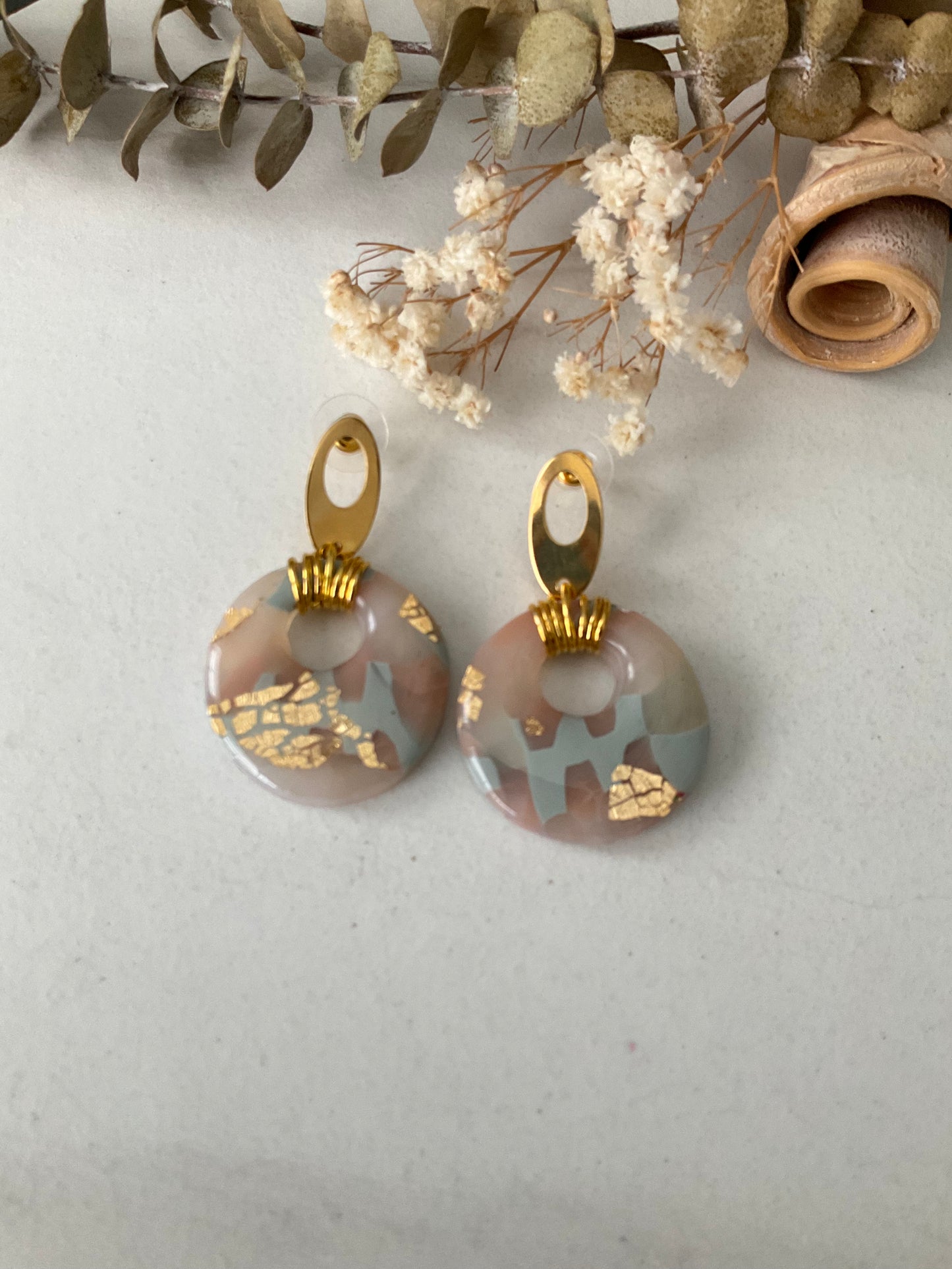 Blue Summer in Multiple Colors with Metal Detail