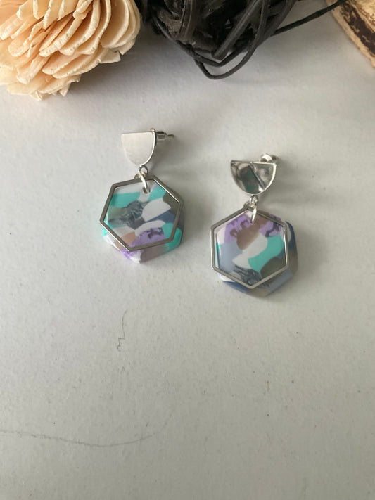 Ocean Mist in Multiple Colors with Metal Detail