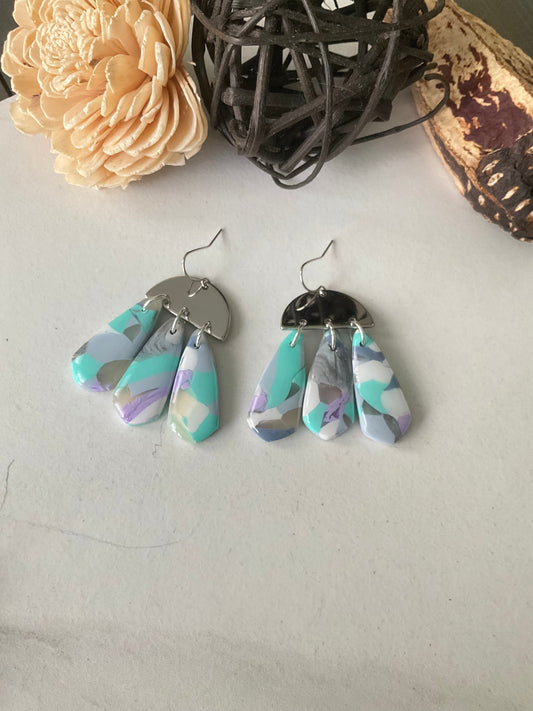 Ocean Mist in Multiple Colors with Metal Detail