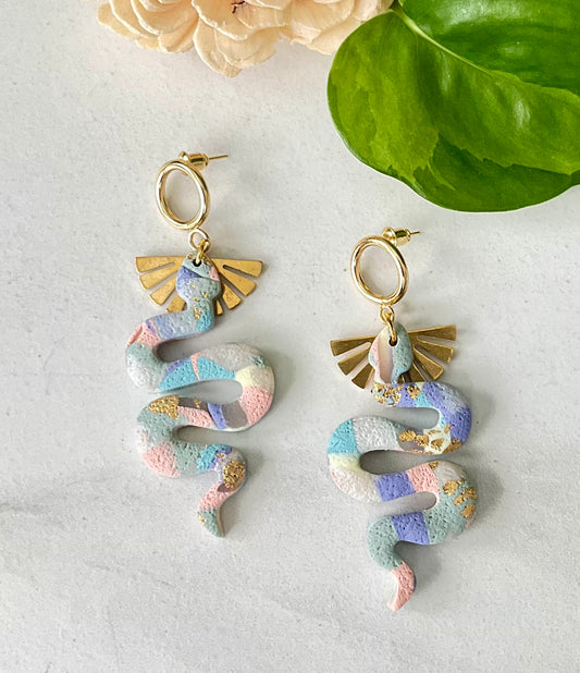 Y2clay in Multiple Colors with Metal Detail